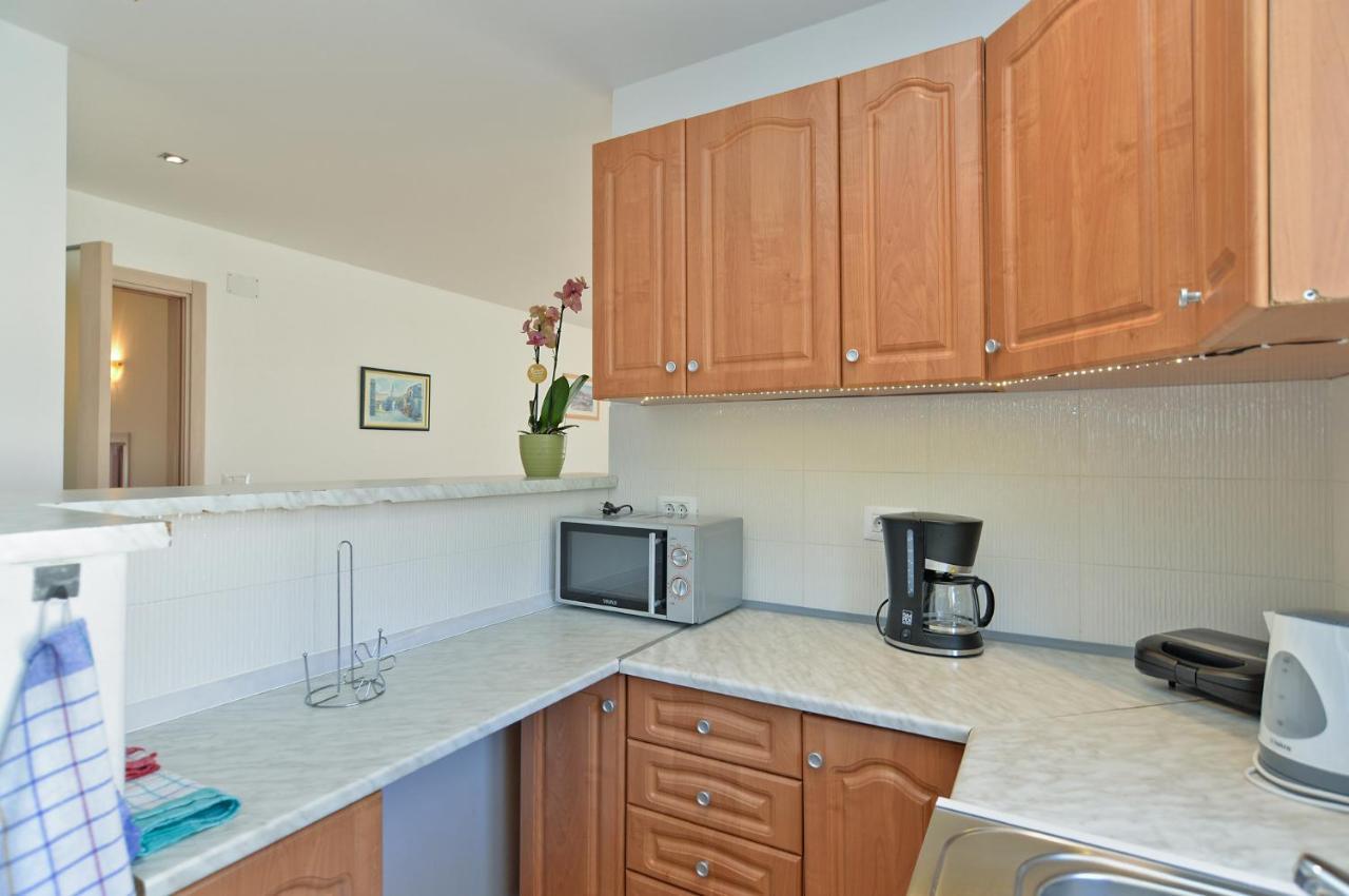 Apartment Patricia 1756 Πούλα Εξωτερικό φωτογραφία