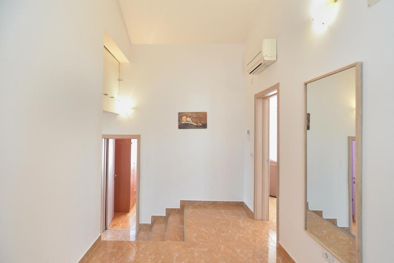 Apartment Patricia 1756 Πούλα Εξωτερικό φωτογραφία